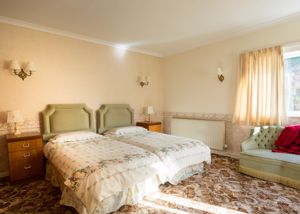 Photo 21- click for photo gallery